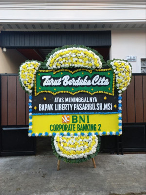 Papan Bunga Duka di Belawan Ii